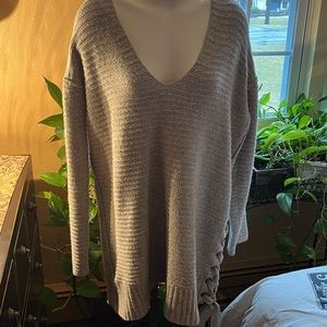 Free People light gray vneck oversized cotton blend sweater cool ribbon laceup